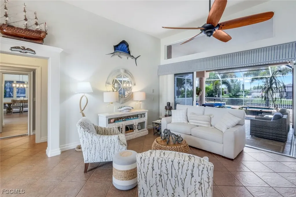 3214 SW 11th Place Cape Coral FL 33914