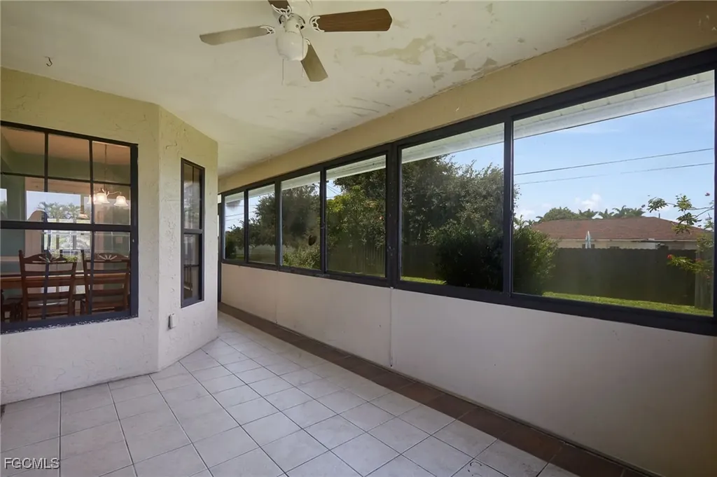 1942 SE 8th Place Cape Coral FL 33990