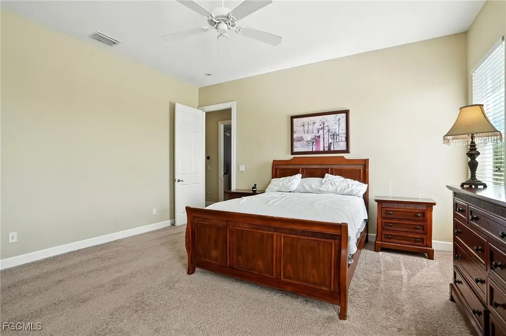 594 110th Avenue N Naples FL 34108