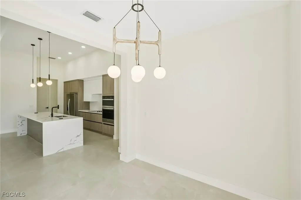 357 El Dorado Boulevard S Cape Coral FL 33991