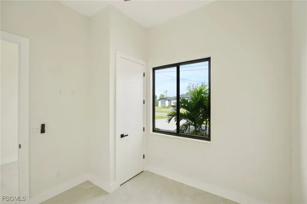 357 El Dorado Boulevard S Cape Coral FL 33991