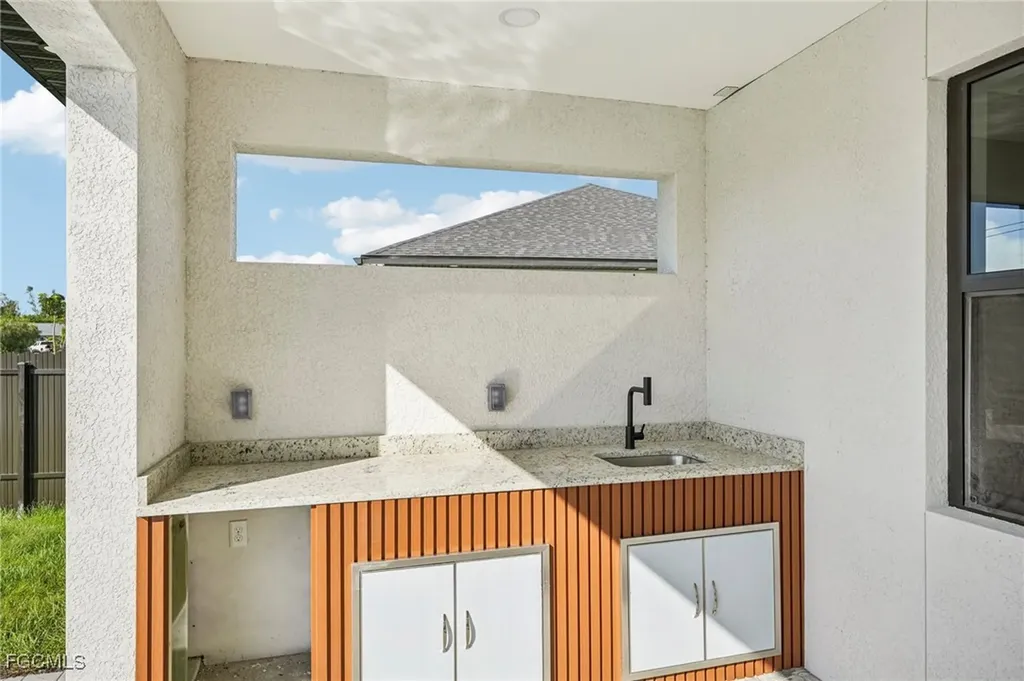 357 El Dorado Boulevard S Cape Coral FL 33991