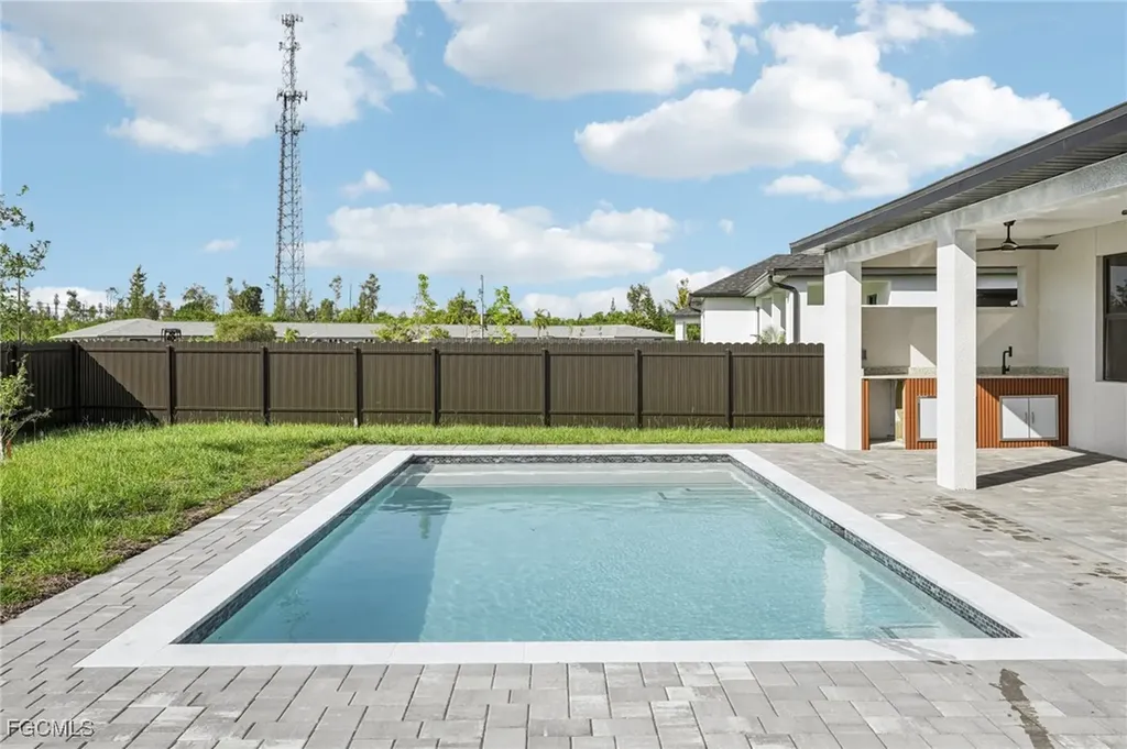 357 El Dorado Boulevard S Cape Coral FL 33991