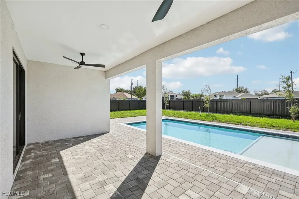 357 El Dorado Boulevard S Cape Coral FL 33991