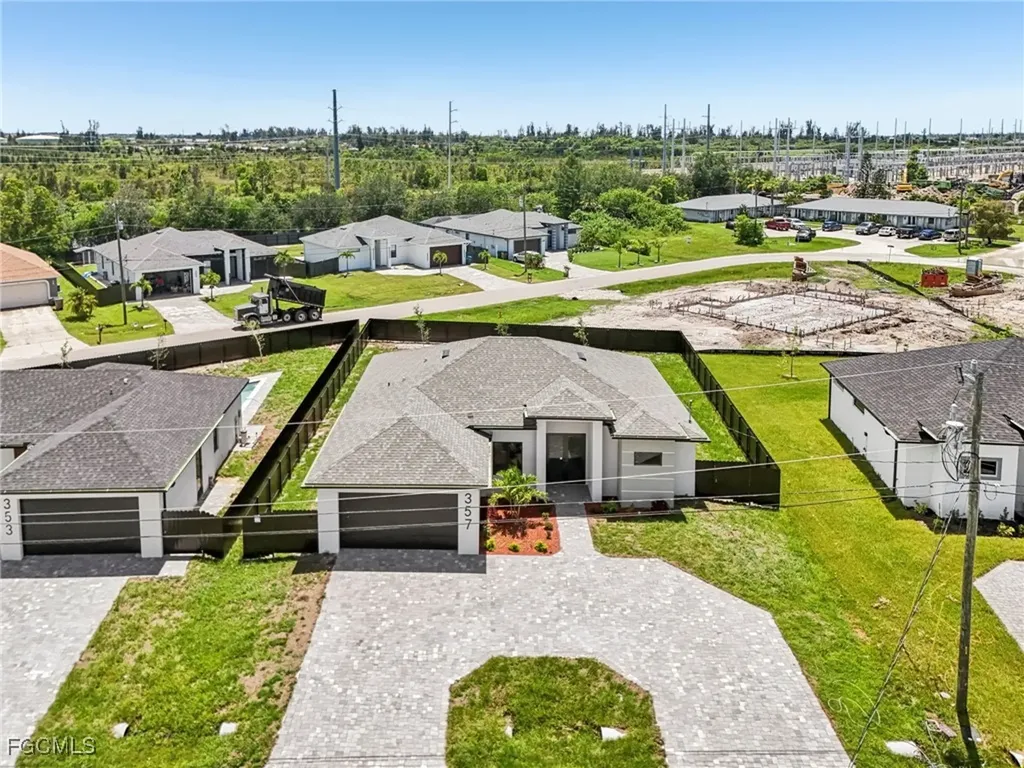 357 El Dorado Boulevard S Cape Coral FL 33991