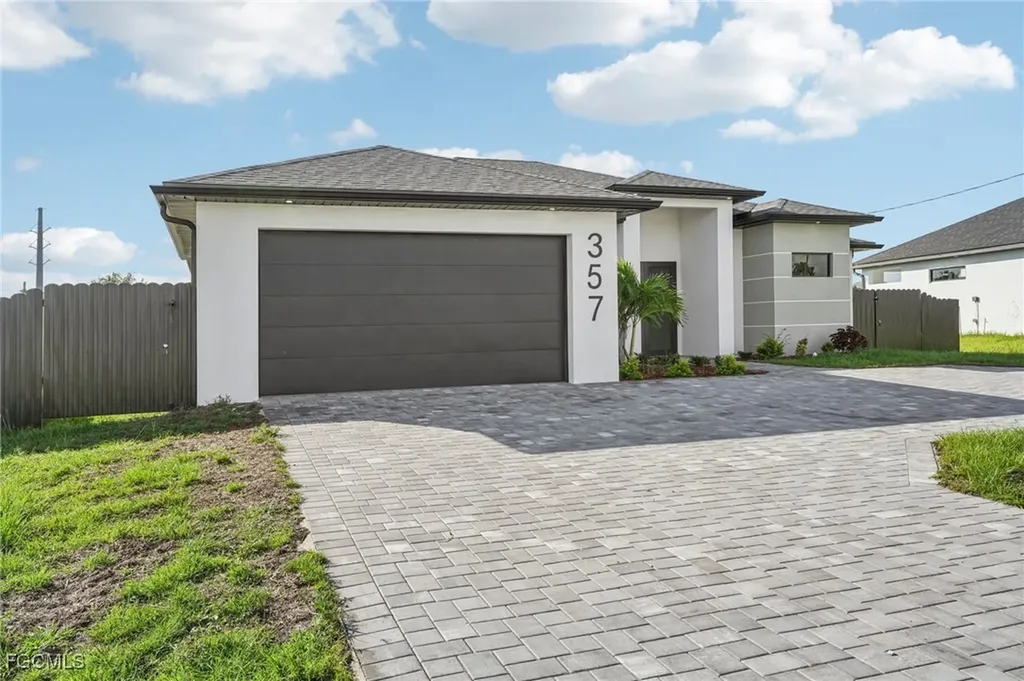 357 El Dorado Boulevard S Cape Coral FL 33991