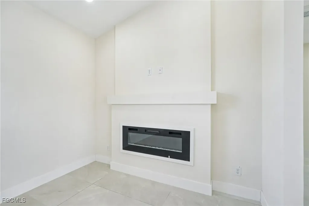 353 El Dorado Boulevard S Cape Coral FL 33991