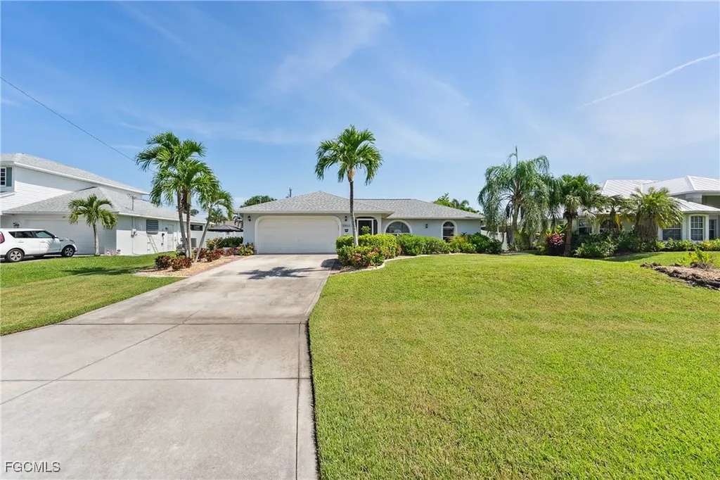1913 SW 51st Terrace Cape Coral FL 33914