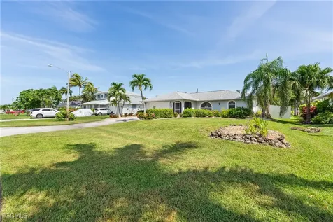 1913 SW 51st Terrace Cape Coral FL 33914