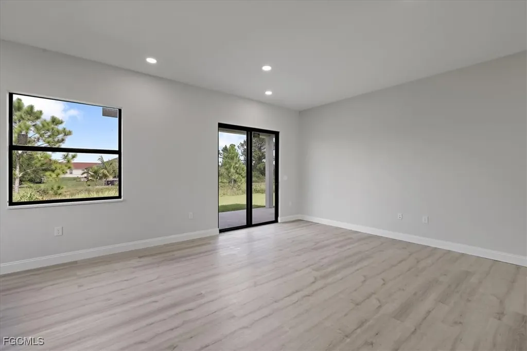 843 Theodore Vail Street E Lehigh Acres FL 33974