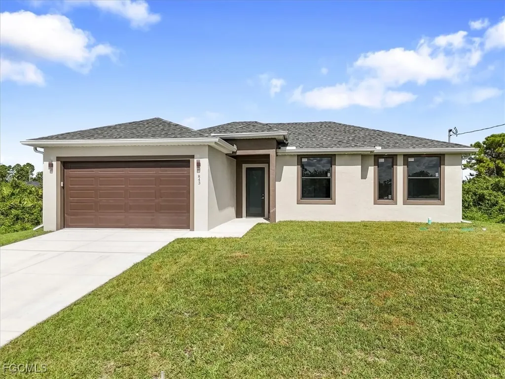 843 Theodore Vail Street E Lehigh Acres FL 33974