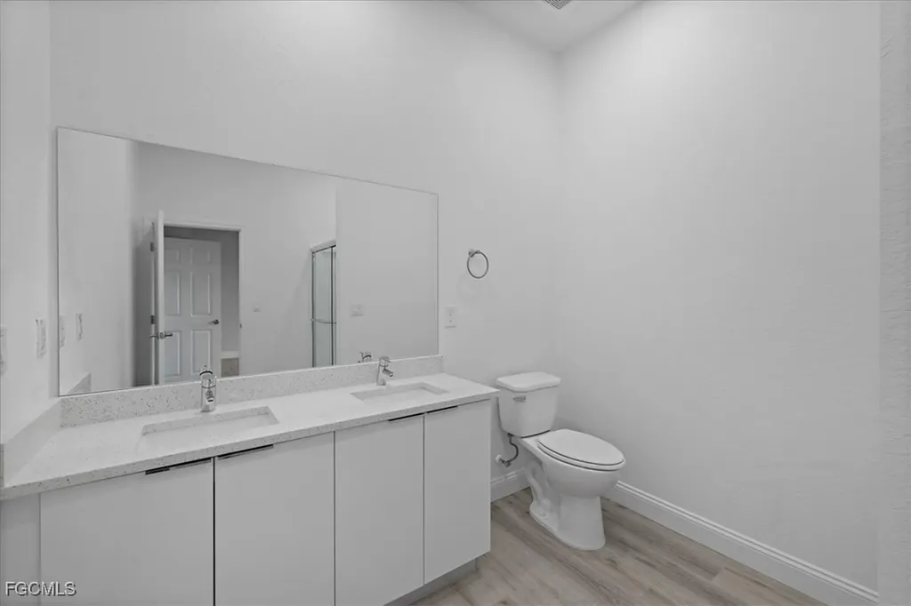 843 Theodore Vail Street E Lehigh Acres FL 33974