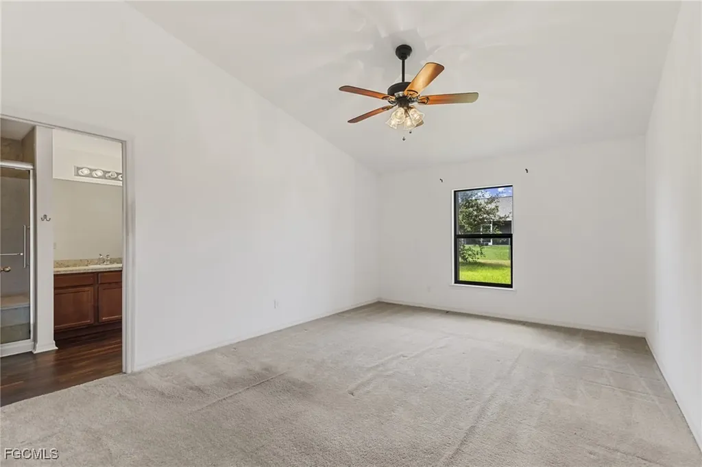 1908 SW 12th Terrace Cape Coral FL 33991