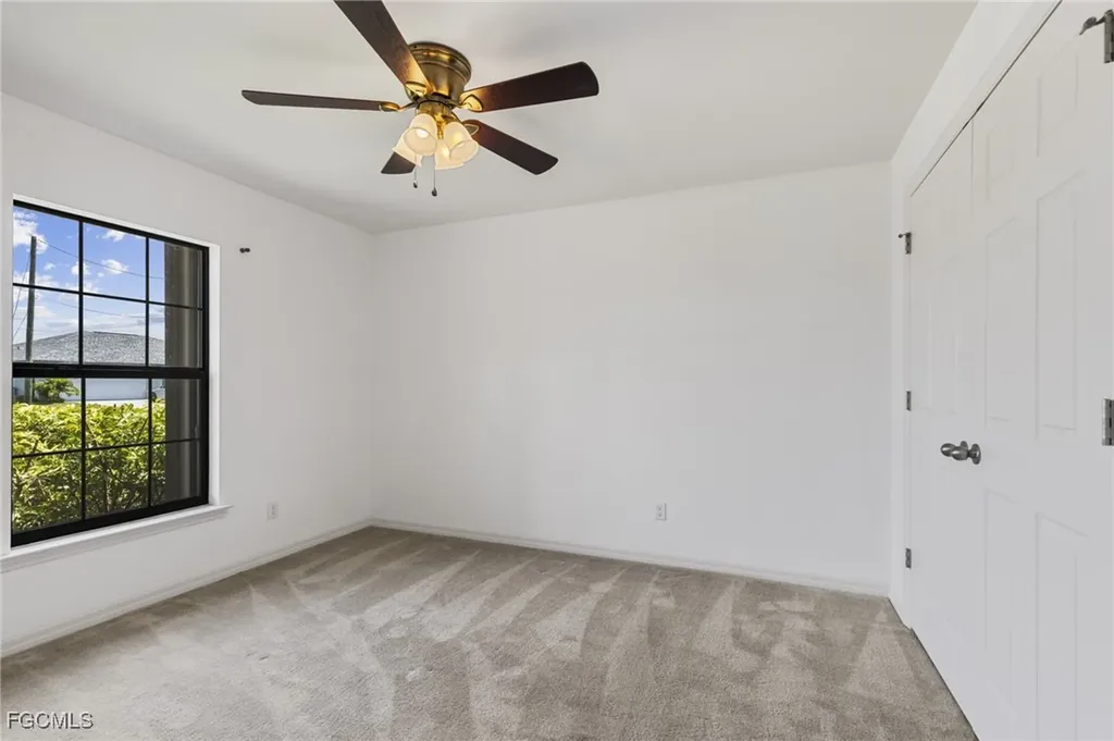 1908 SW 12th Terrace Cape Coral FL 33991