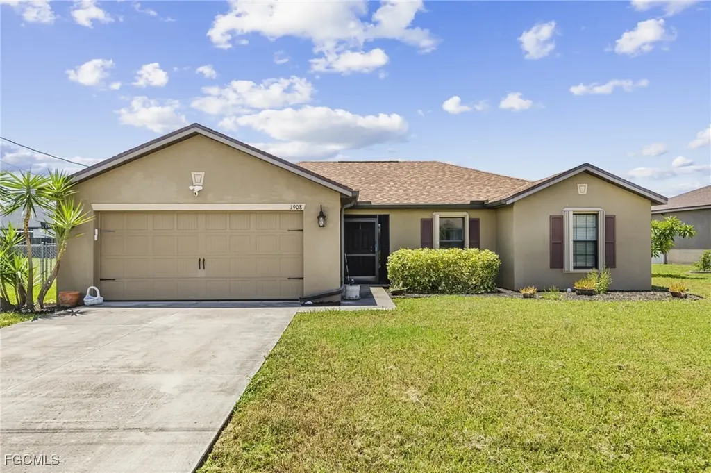 1908 SW 12th Terrace Cape Coral FL 33991