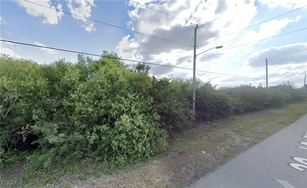 3117 32nd Street SW Lehigh Acres FL 33976