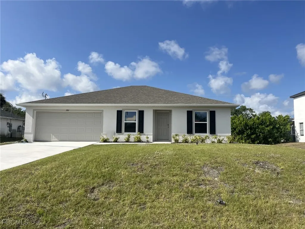 2812 NE 6th Place Cape Coral FL 33909