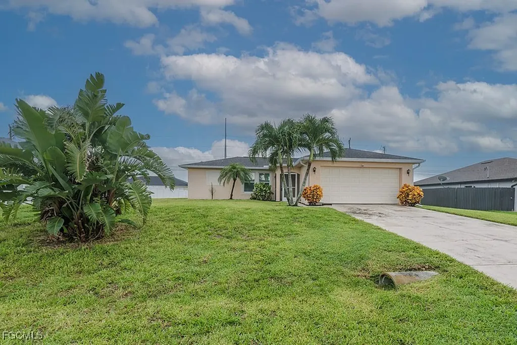626 NW 8th Terrace Cape Coral FL 33993