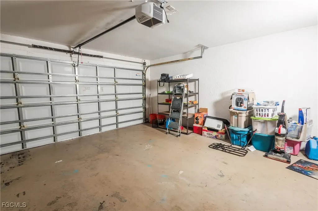 626 NW 8th Terrace Cape Coral FL 33993