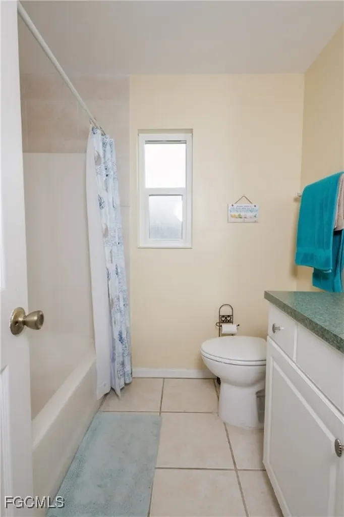 626 NW 8th Terrace Cape Coral FL 33993