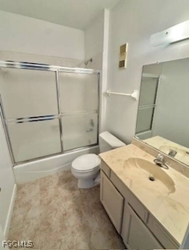1901 Clifford Street Fort Myers FL 33901