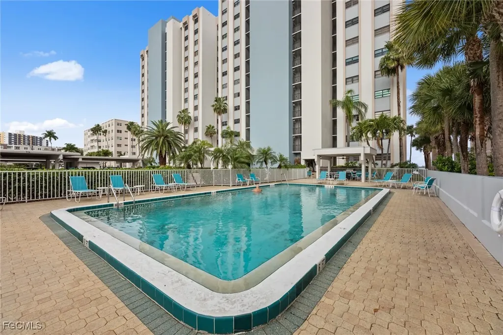 1901 Clifford Street Fort Myers FL 33901