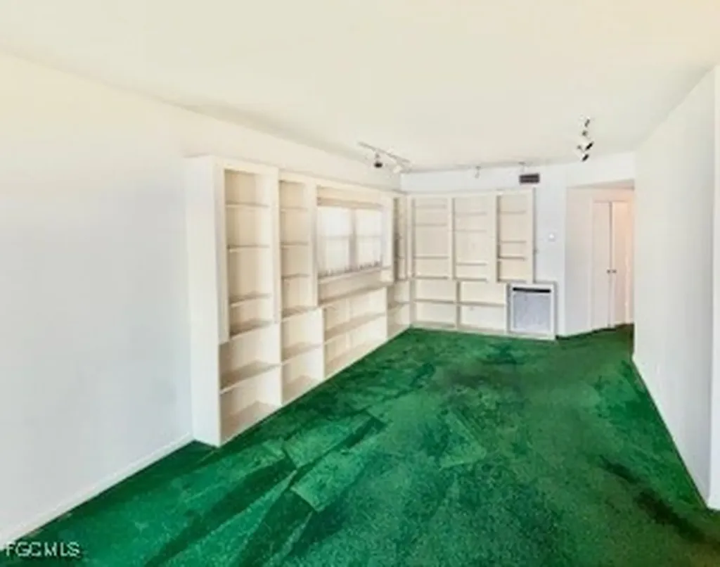 1901 Clifford Street Fort Myers FL 33901