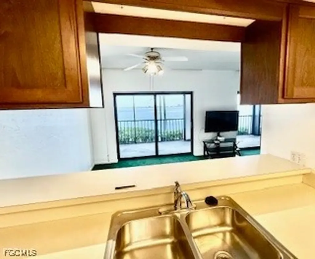 1901 Clifford Street Fort Myers FL 33901