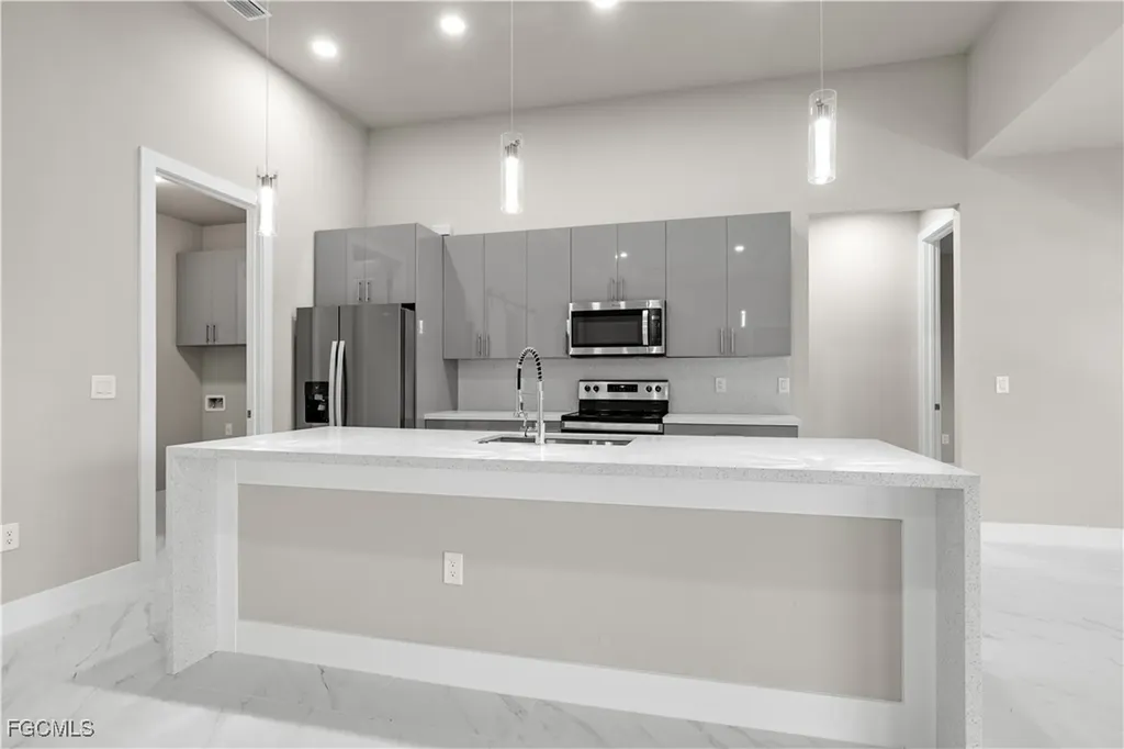 4222 NW 24th Terrace Cape Coral FL 33993