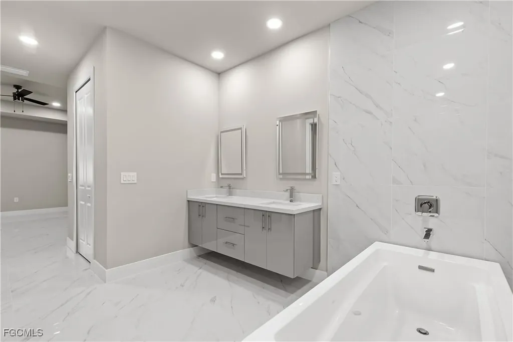 4222 NW 24th Terrace Cape Coral FL 33993