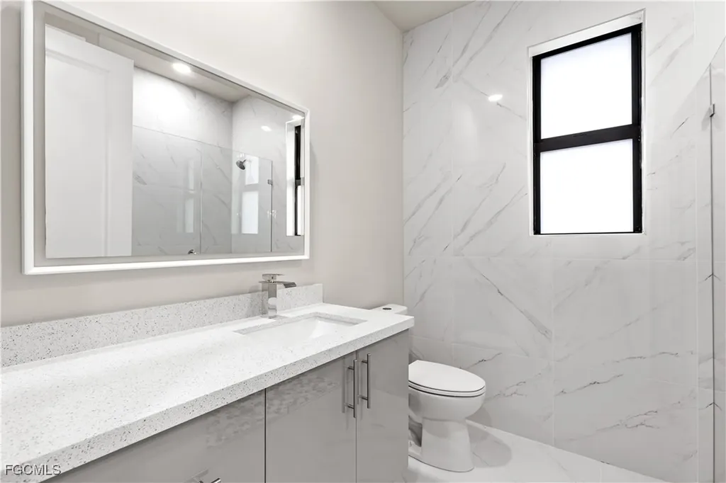 4222 NW 24th Terrace Cape Coral FL 33993