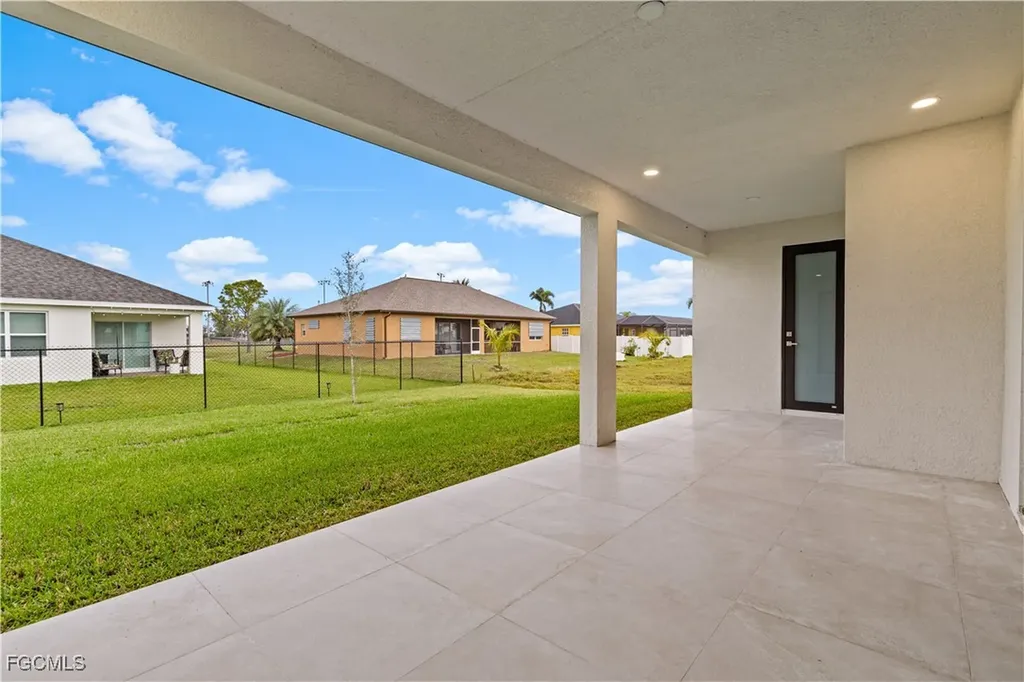 4222 NW 24th Terrace Cape Coral FL 33993