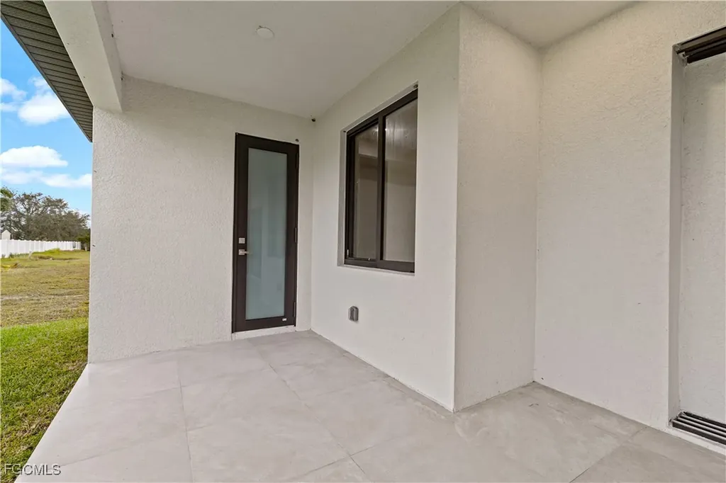 4222 NW 24th Terrace Cape Coral FL 33993