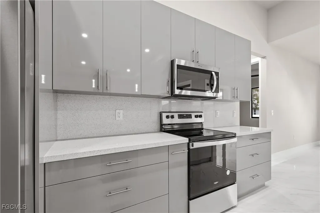 4222 NW 24th Terrace Cape Coral FL 33993