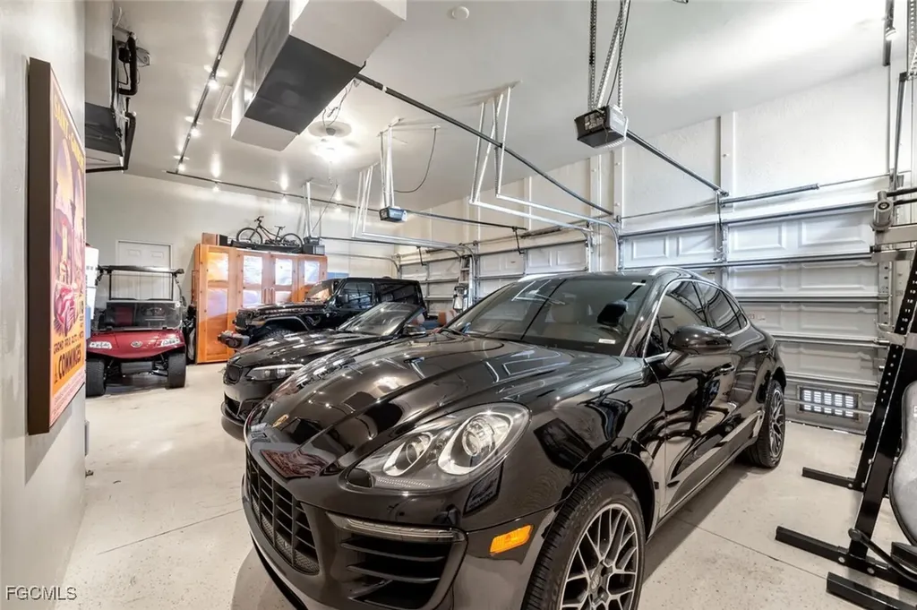 11970 Royal Tee Circle Cape Coral FL 33991