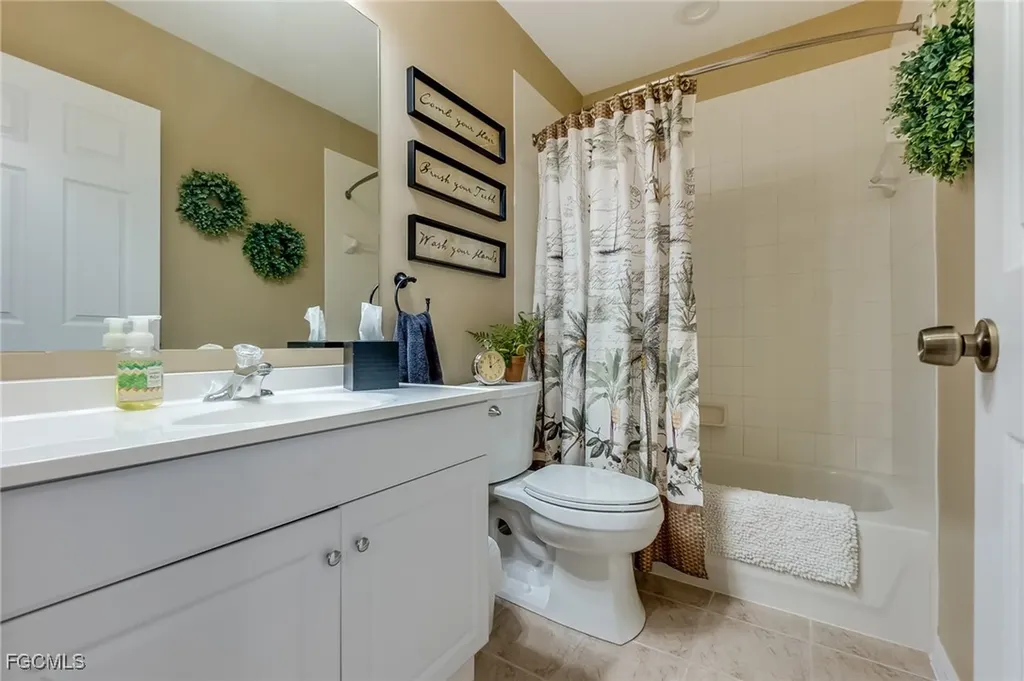 3347 Dandolo Circle Cape Coral FL 33909