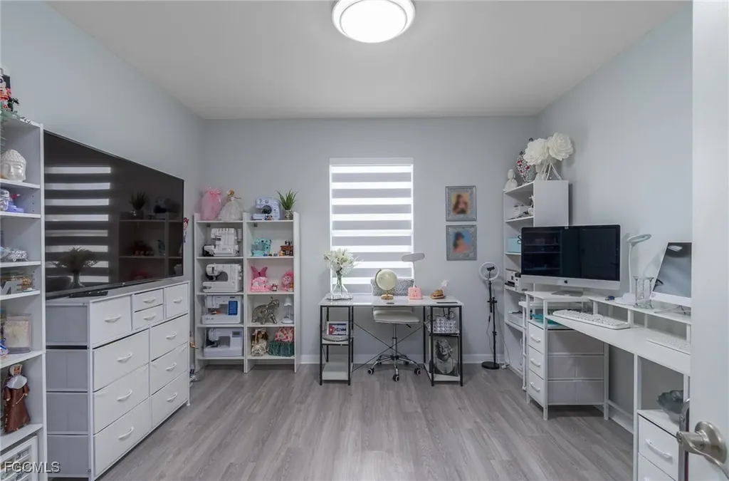 201 SW 24th Place Cape Coral FL 33991
