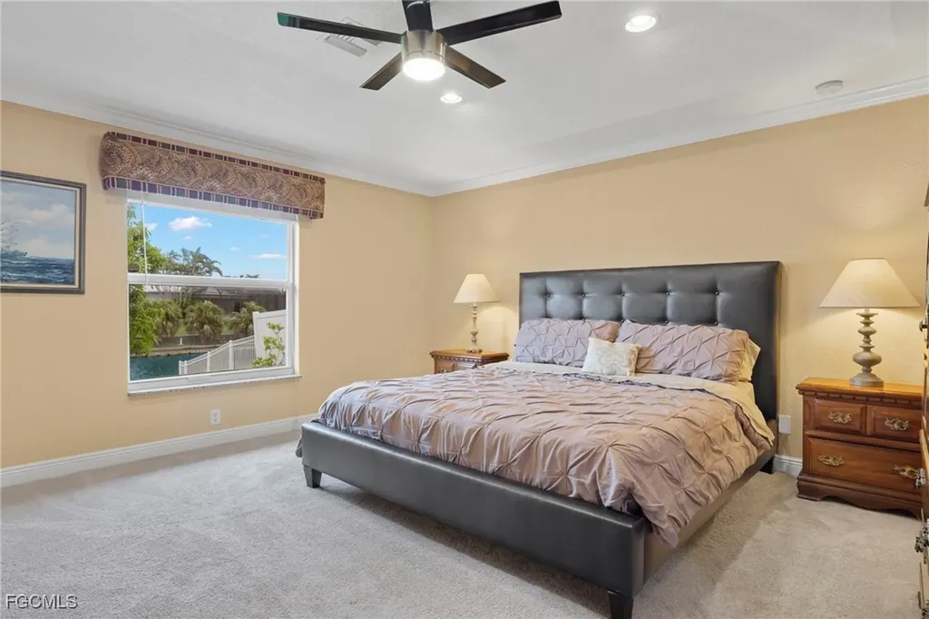 1023 SE 15th Street Cape Coral FL 33990