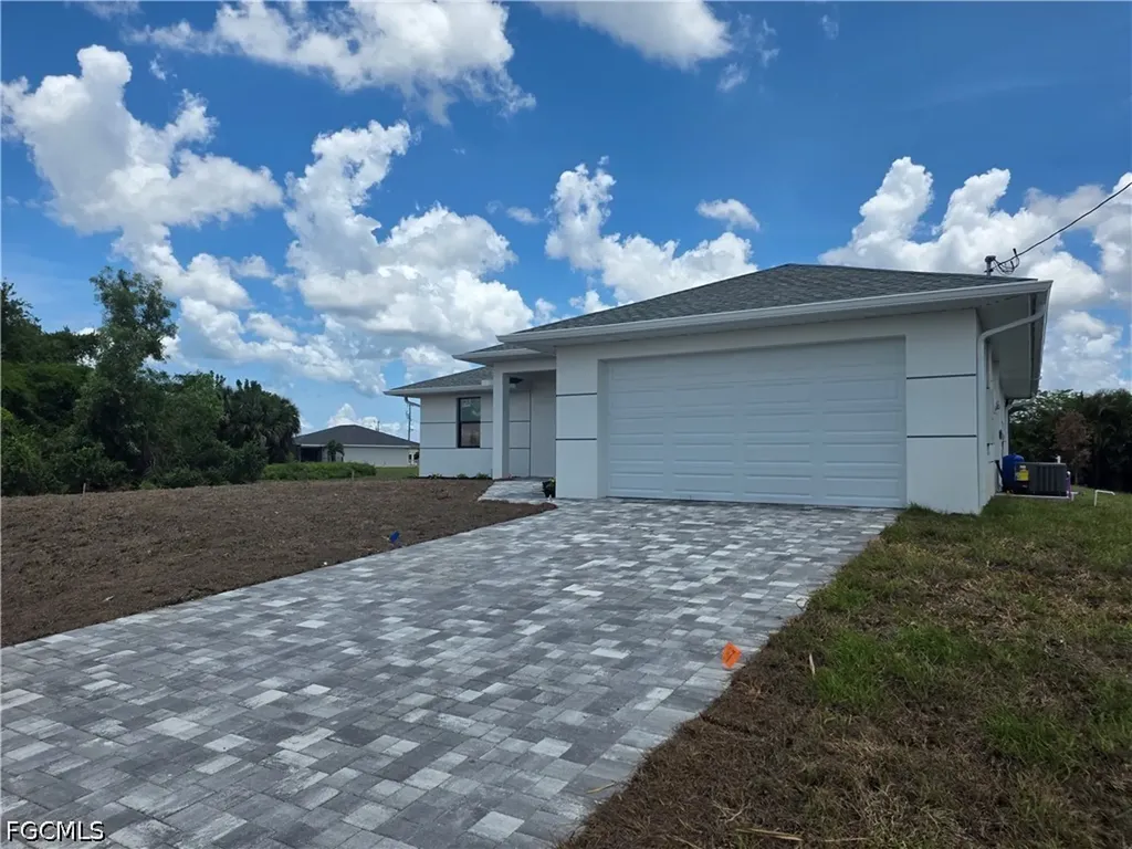 629 NW 28th Terrace Cape Coral FL 33993