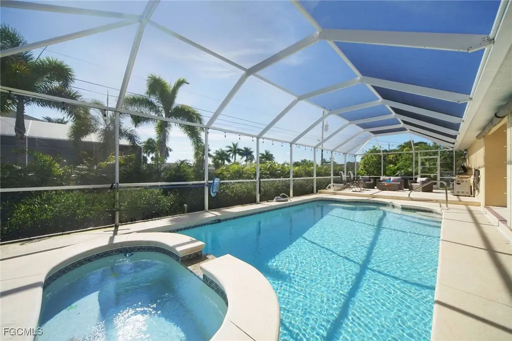 5007 SW 27th Avenue Cape Coral FL 33914