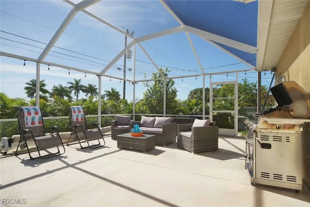 5007 SW 27th Avenue Cape Coral FL 33914