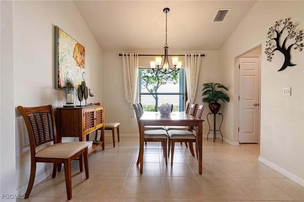 2605 Astwood Court Cape Coral FL 33991