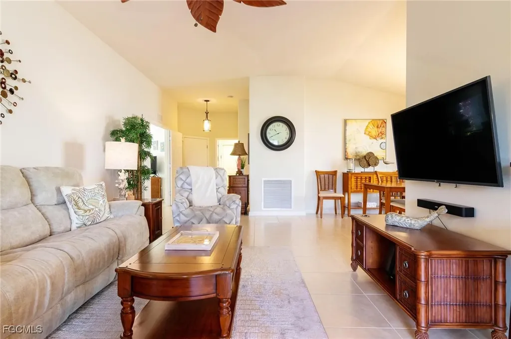 2605 Astwood Court Cape Coral FL 33991