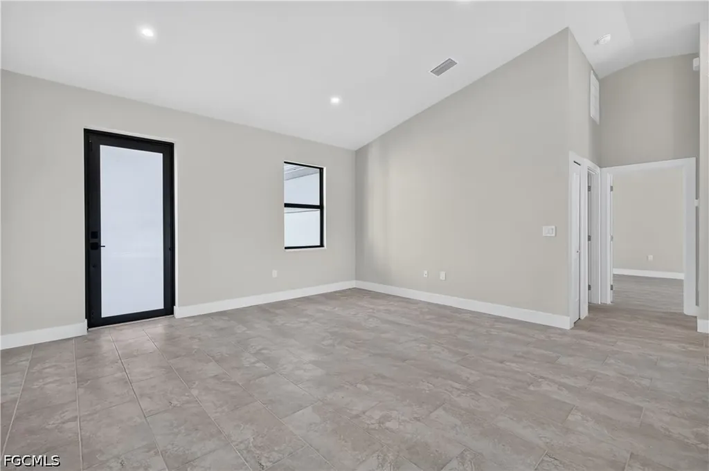 314 NW 20th Terrace Cape Coral FL 33993