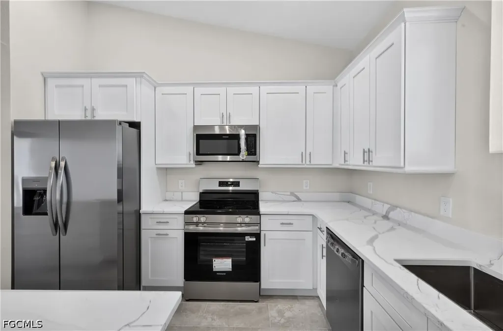 314 NW 20th Terrace Cape Coral FL 33993