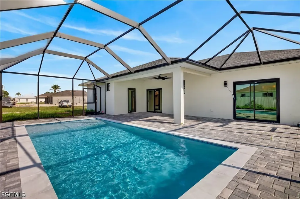 314 NW 20th Terrace Cape Coral FL 33993