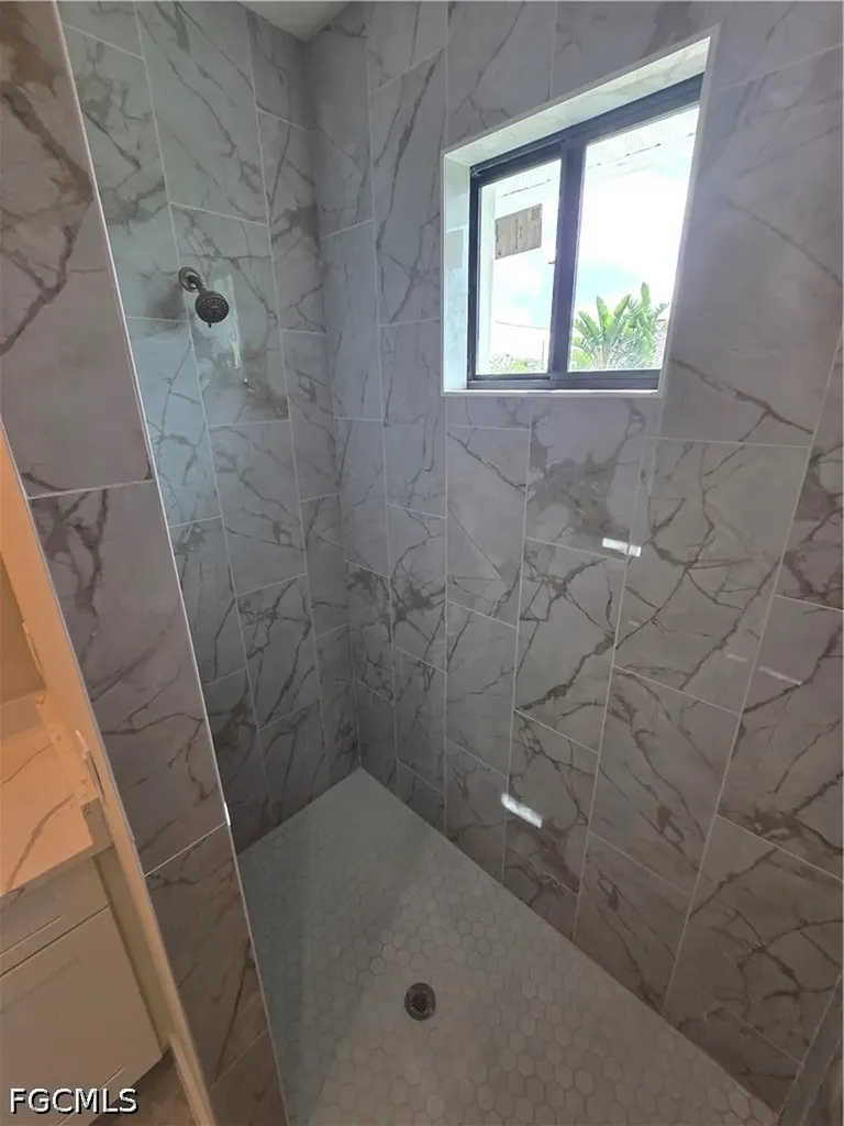 314 NW 20th Terrace Cape Coral FL 33993