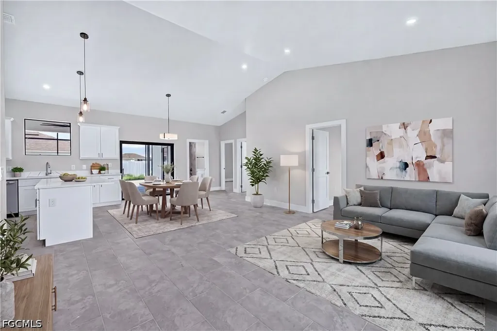 314 NW 20th Terrace Cape Coral FL 33993