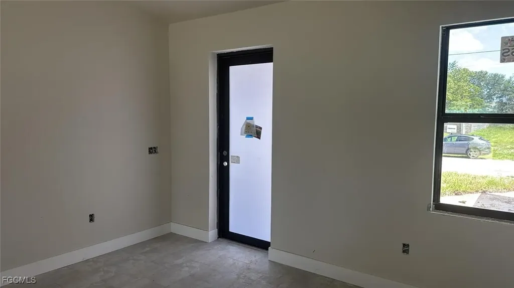 314 NW 20th Terrace Cape Coral FL 33993