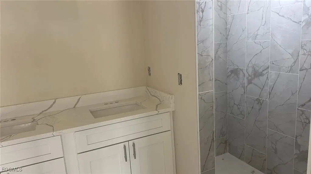 314 NW 20th Terrace Cape Coral FL 33993